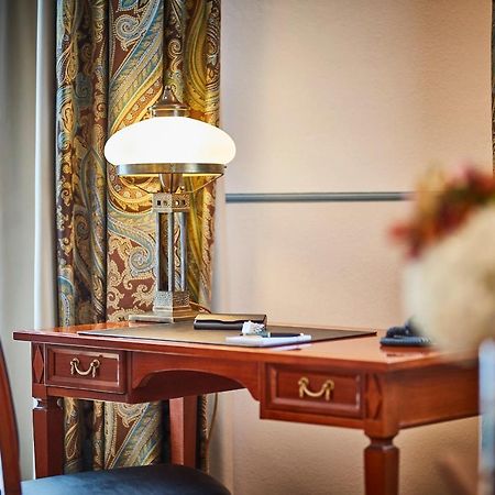 Allee Hotel Нойштадт-ан-дер-Айш Экстерьер фото