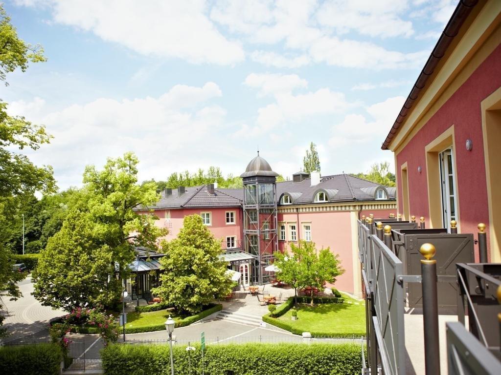 Allee Hotel Нойштадт-ан-дер-Айш Экстерьер фото